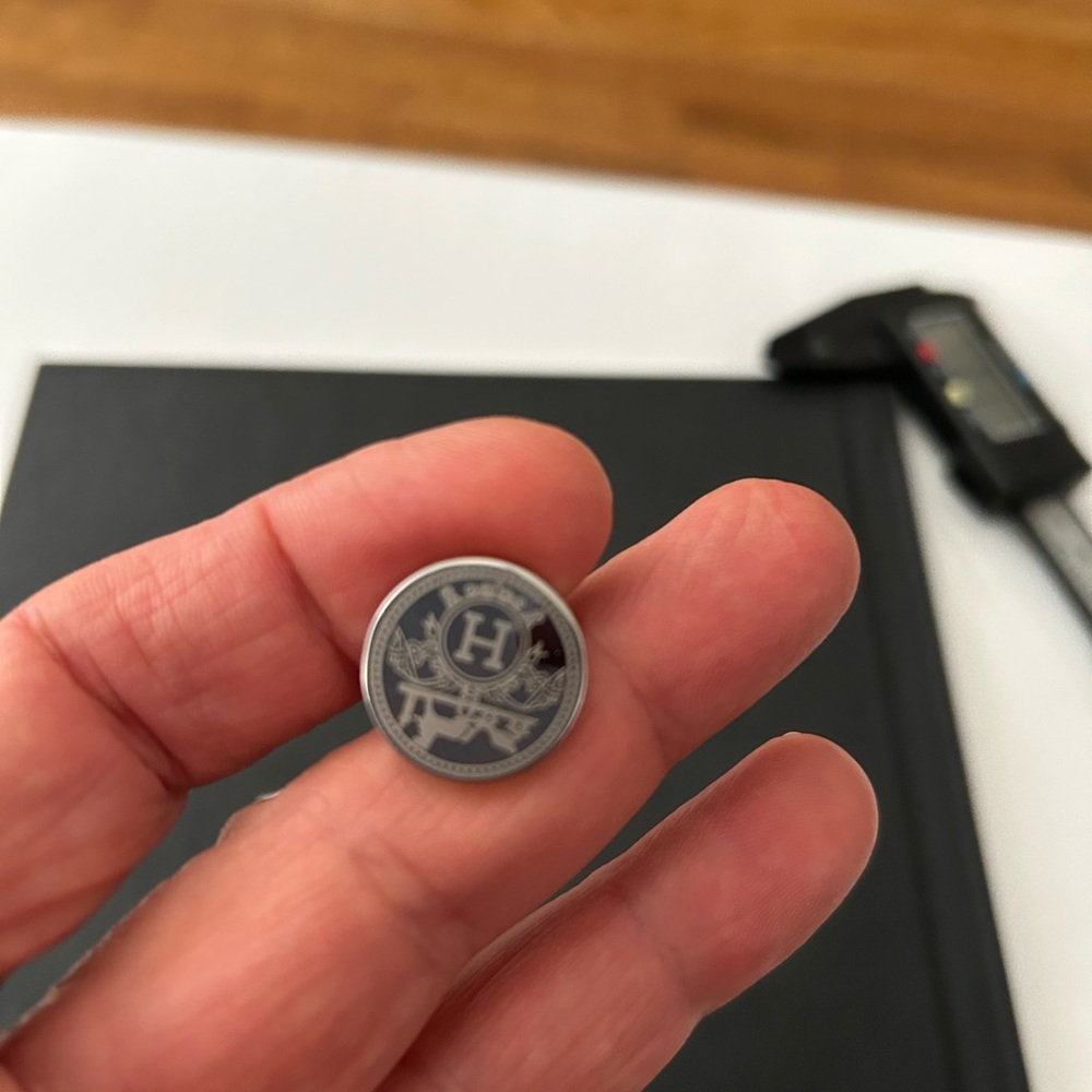 Cuff links stainless steel stamped HERMES it’s not authentic